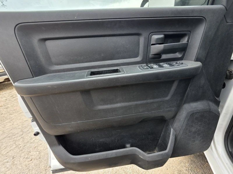 2020 Ram 2500 - Image 10 of 31