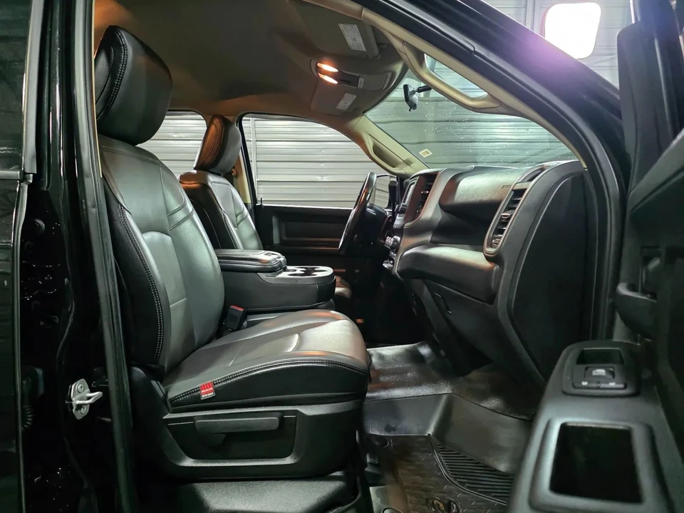 2020 Ram 2500 - Image 17 of 21