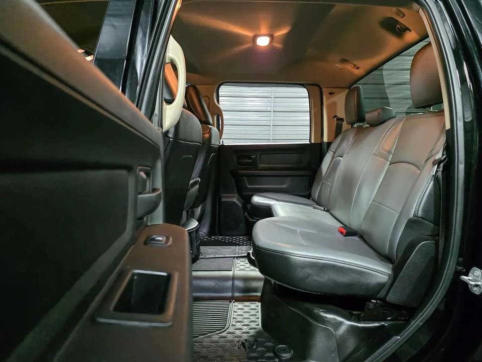 2020 Ram 2500 - Image 18 of 21