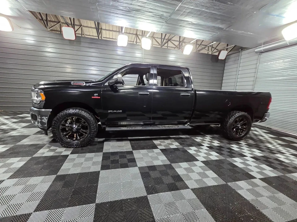 2020 Ram 2500 - Image 8 of 21