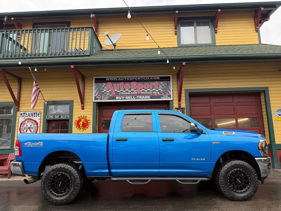 2020 Ram 2500 - Image 3 of 12