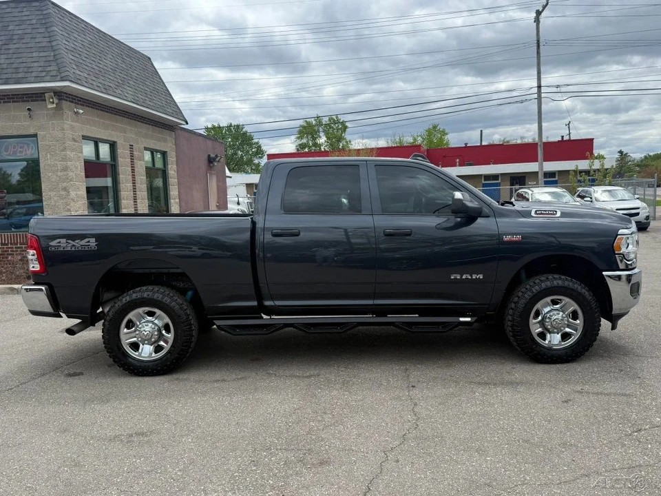 2020 Ram 2500 - Image 4 of 24