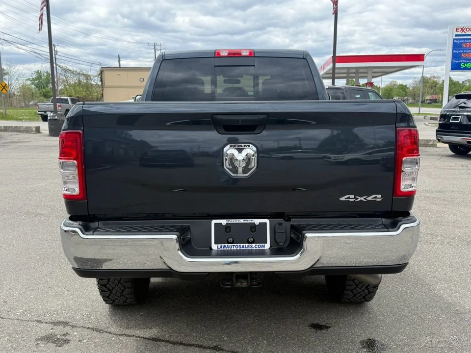 2020 Ram 2500 - Image 6 of 24