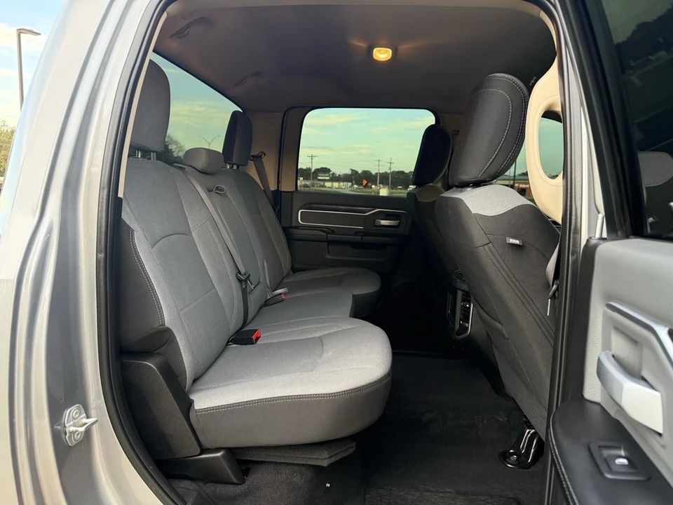 2020 Ram 3500 - Image 13 of 19