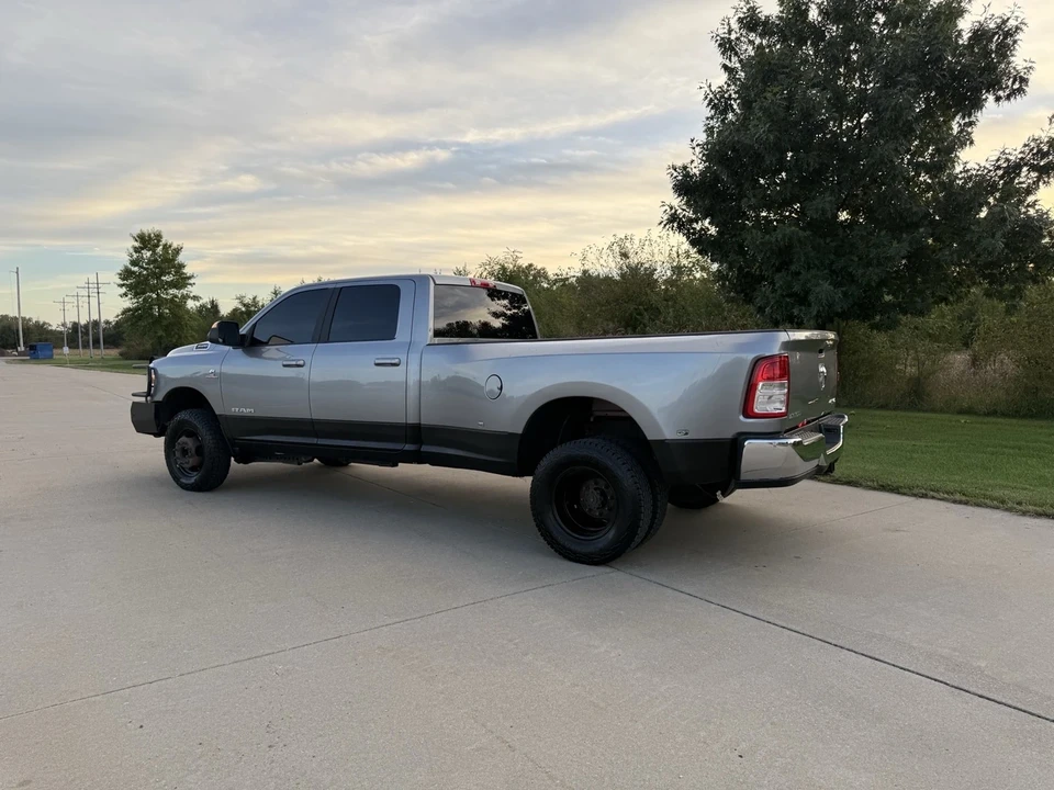 2020 Ram 3500 - Image 3 of 19