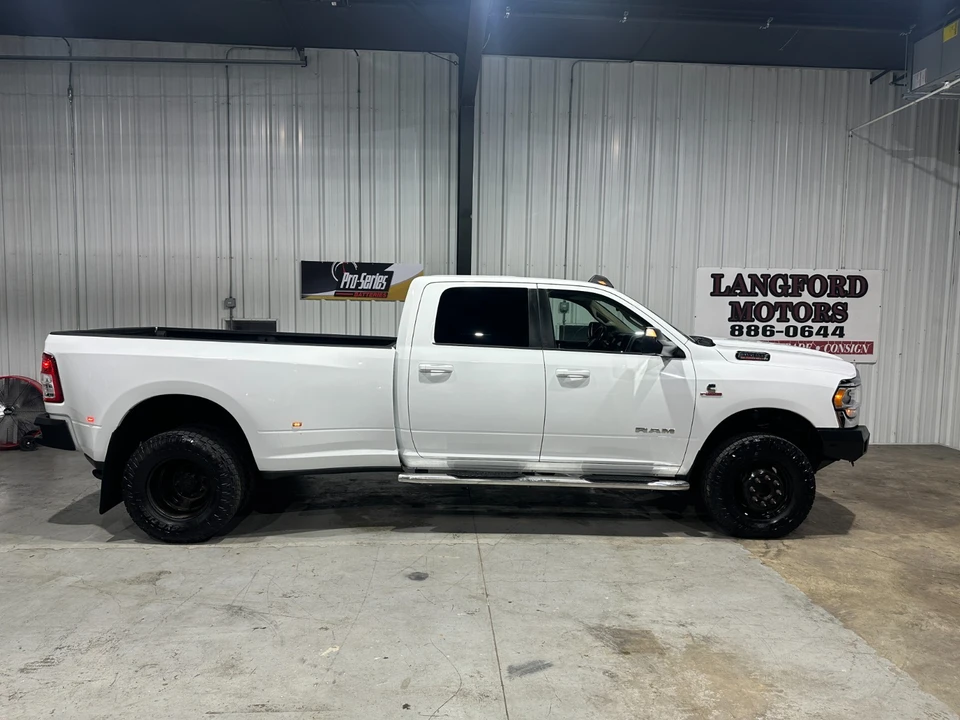 2020 Ram 3500 - Image 20 of 21