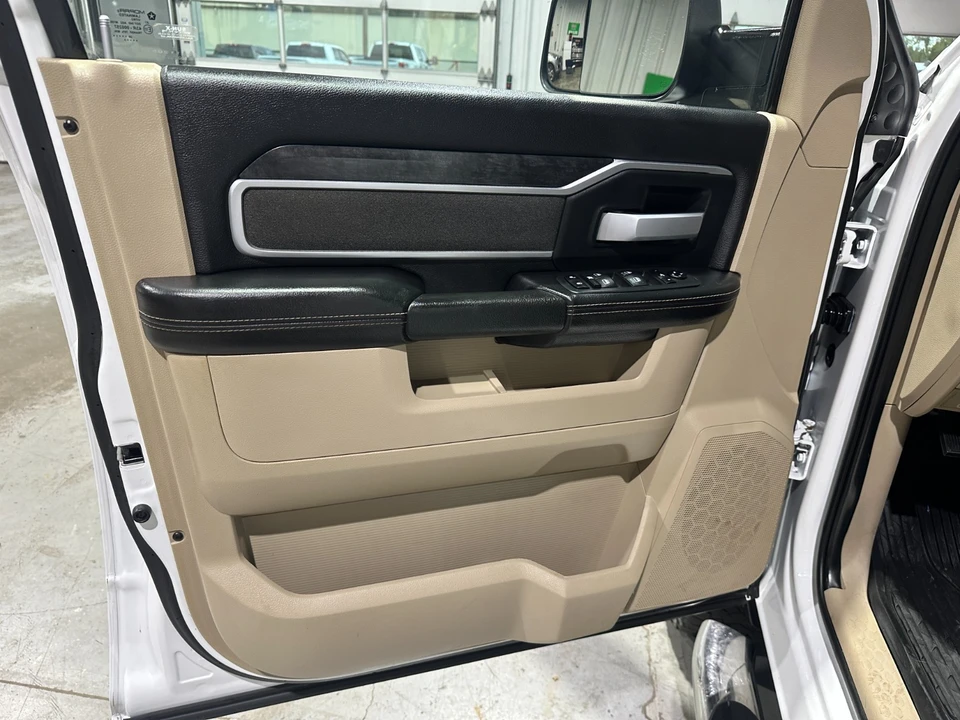 2020 Ram 3500 - Image 14 of 21