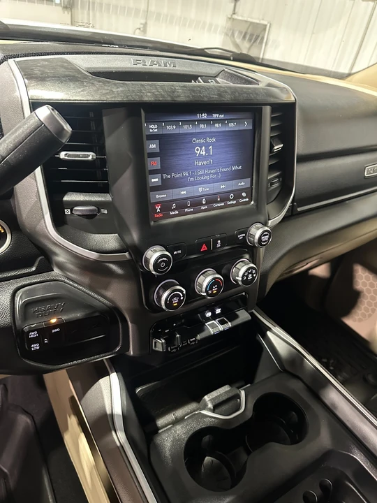 2020 Ram 3500 - Image 16 of 21