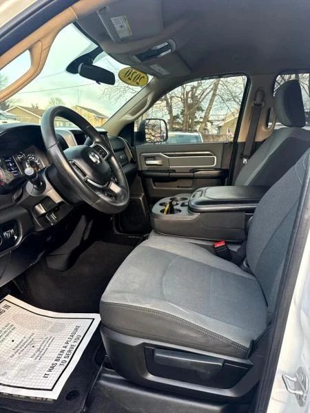 2020 Ram 3500 - Image 9 of 12