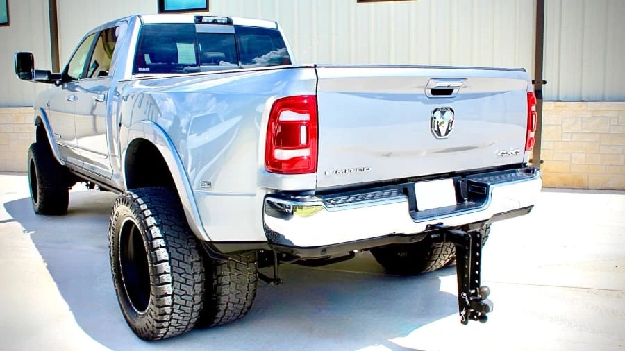 2020 Ram 3500 - Image 11 of 18