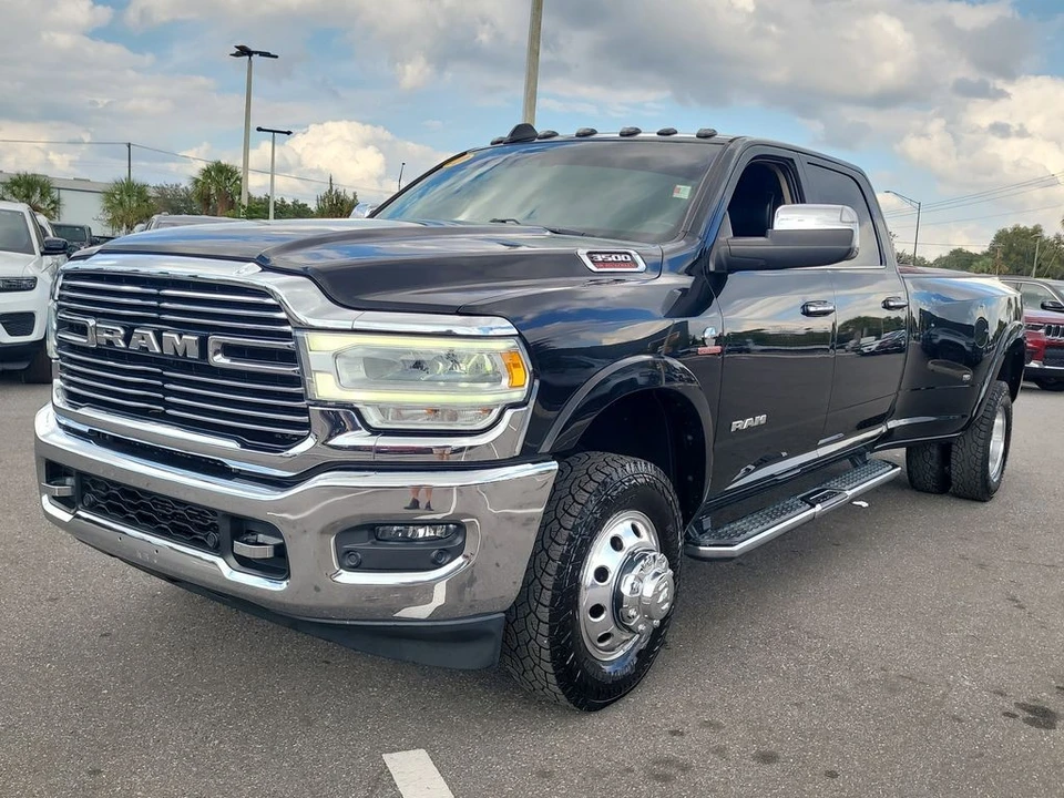2020 Ram 3500 - Image 2 of 12