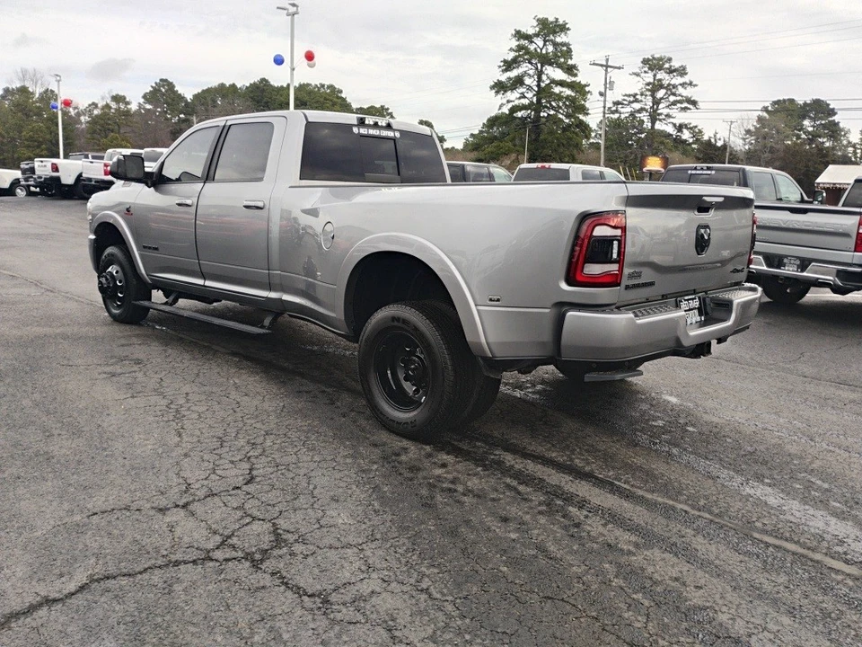 2020 Ram 3500 - Image 7 of 12