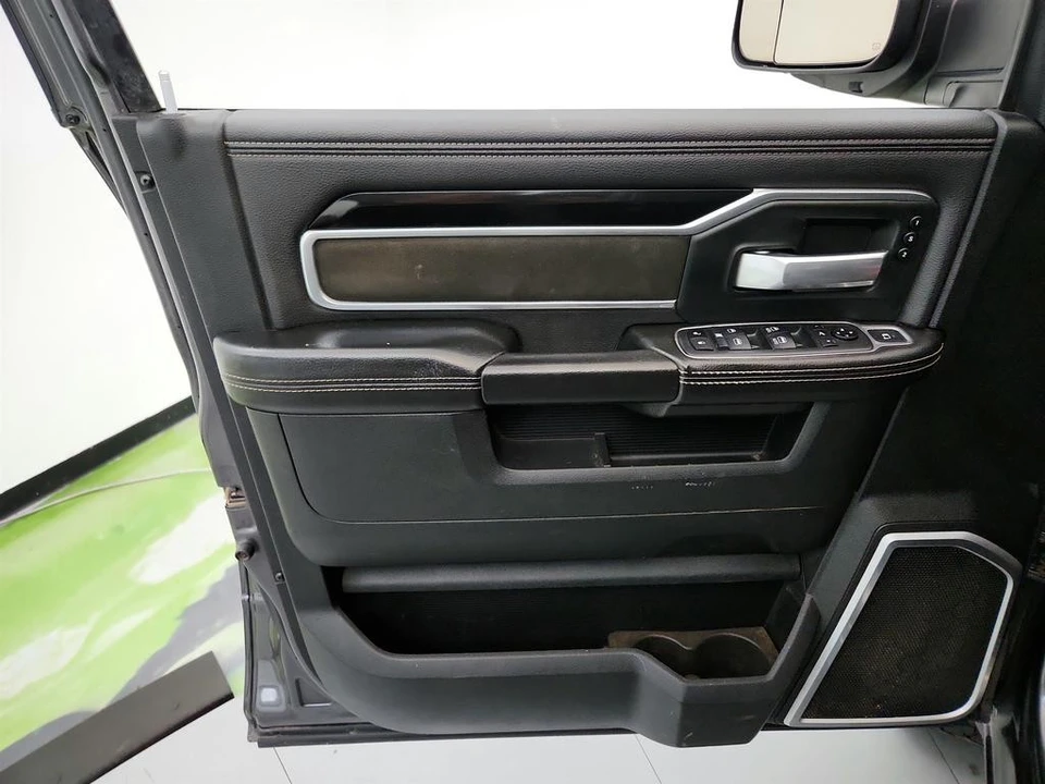 2020 Ram 3500 - Image 21 of 31