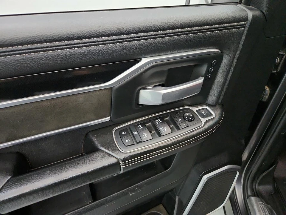 2020 Ram 3500 - Image 20 of 31