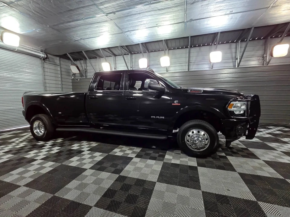 2020 Ram 3500 - Image 9 of 12