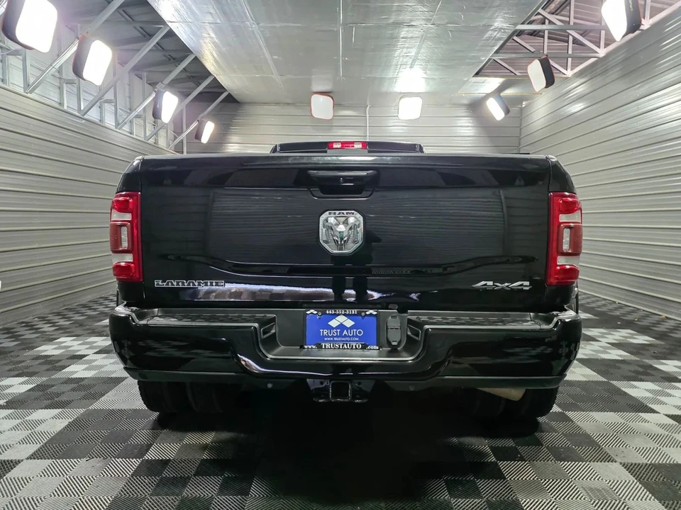 2020 Ram 3500 - Image 7 of 12