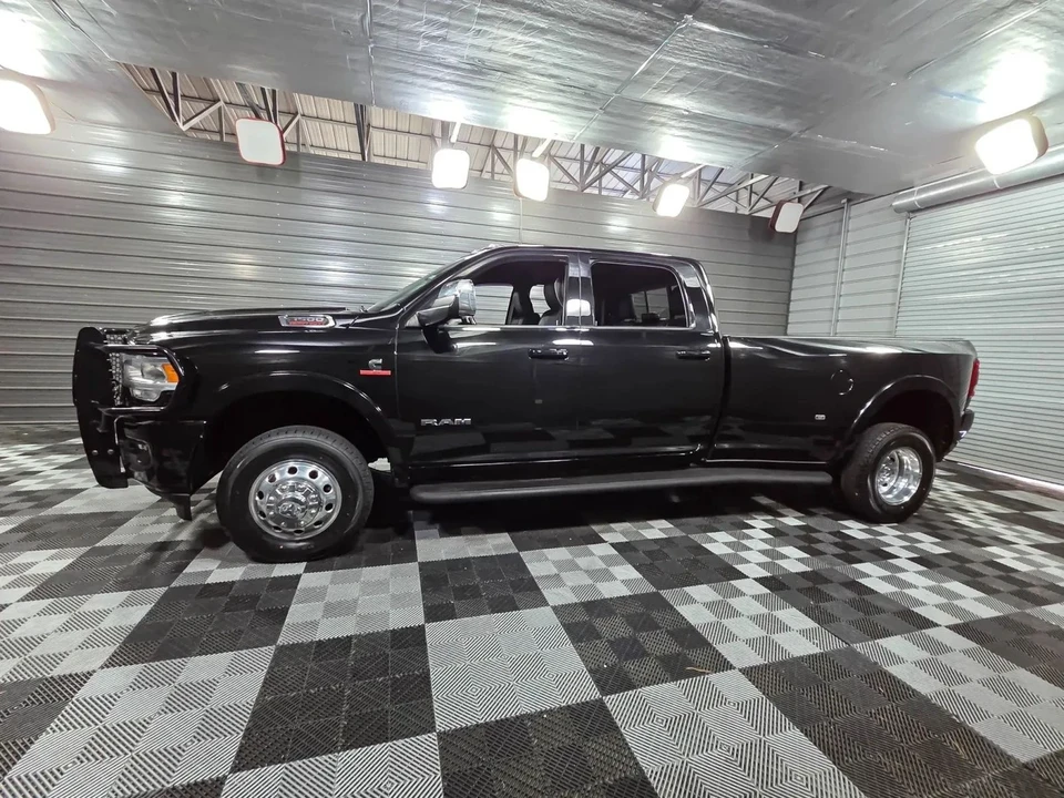 2020 Ram 3500 - Image 8 of 12