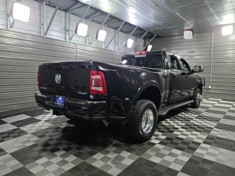 2020 Ram 3500 - Image 5 of 12