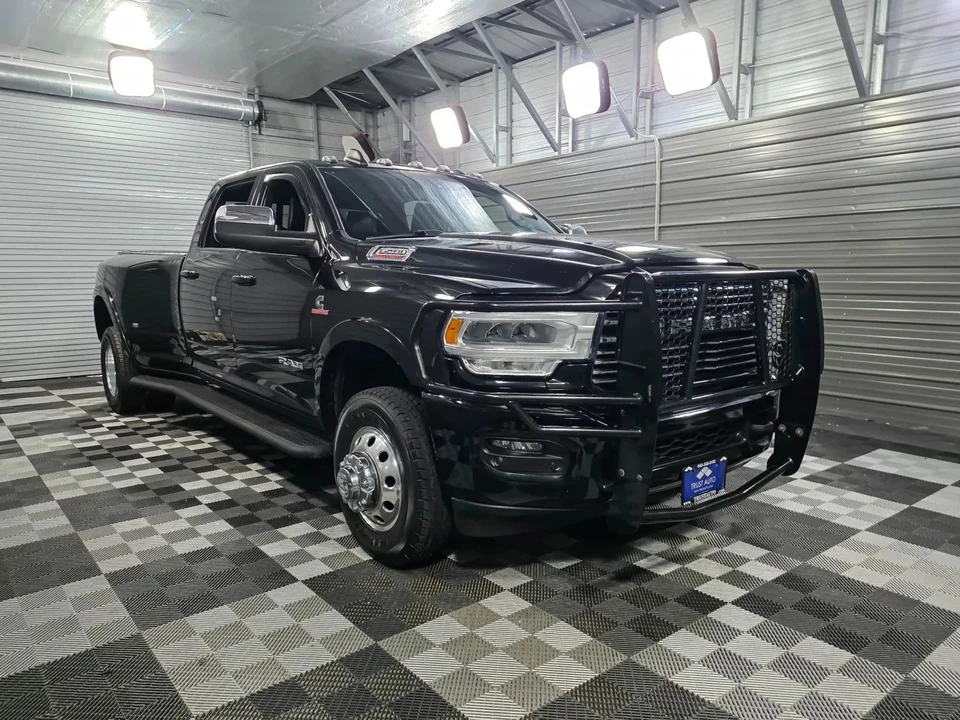 2020 Ram 3500 - Image 4 of 12