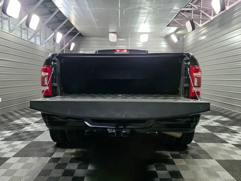 2020 Ram 3500 - Image 11 of 12