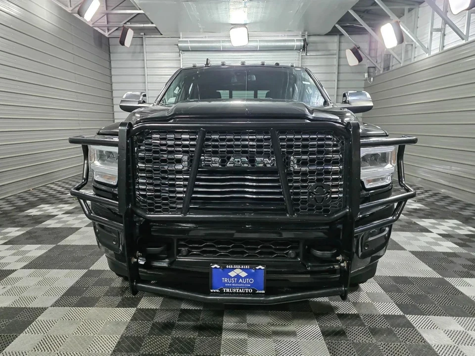 2020 Ram 3500 - Image 3 of 12