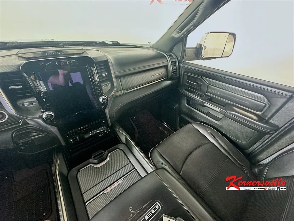 2020 Ram 3500 - Image 11 of 21