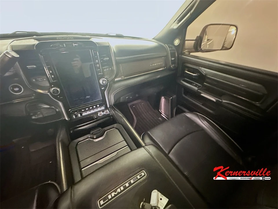 2020 Ram 3500 - Image 14 of 21