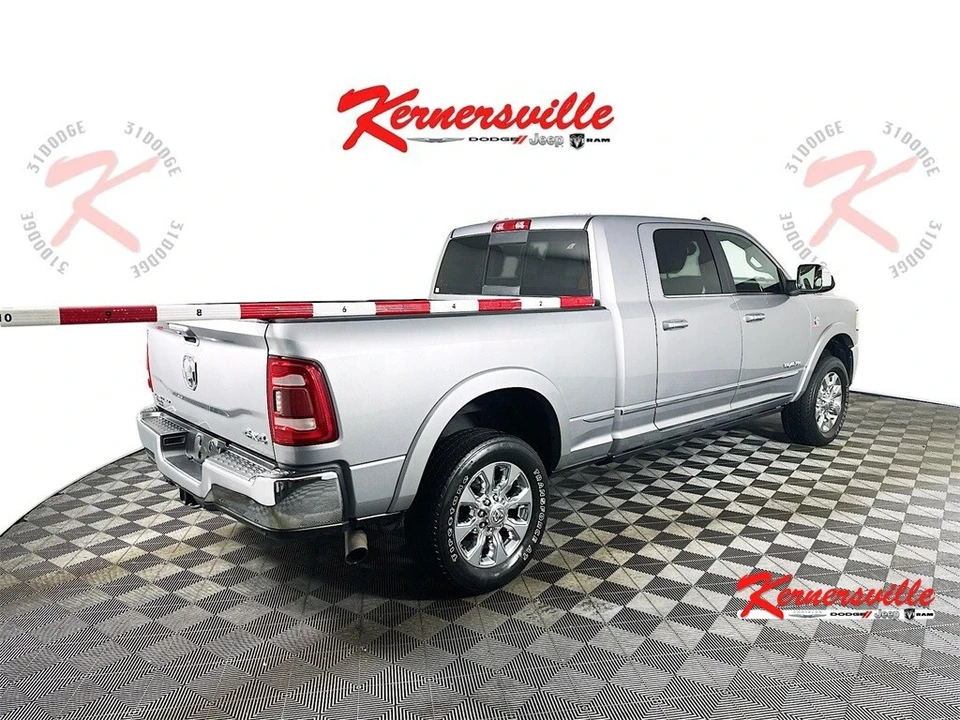 2020 Ram 3500 - Image 7 of 21
