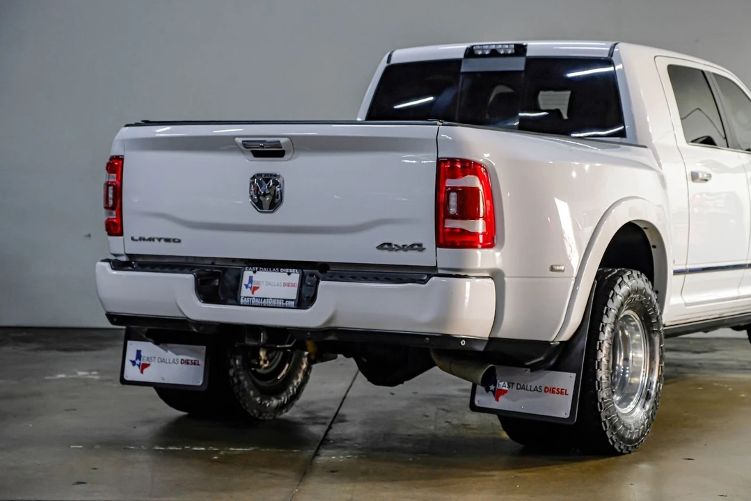2020 Ram 3500 - Image 13 of 31