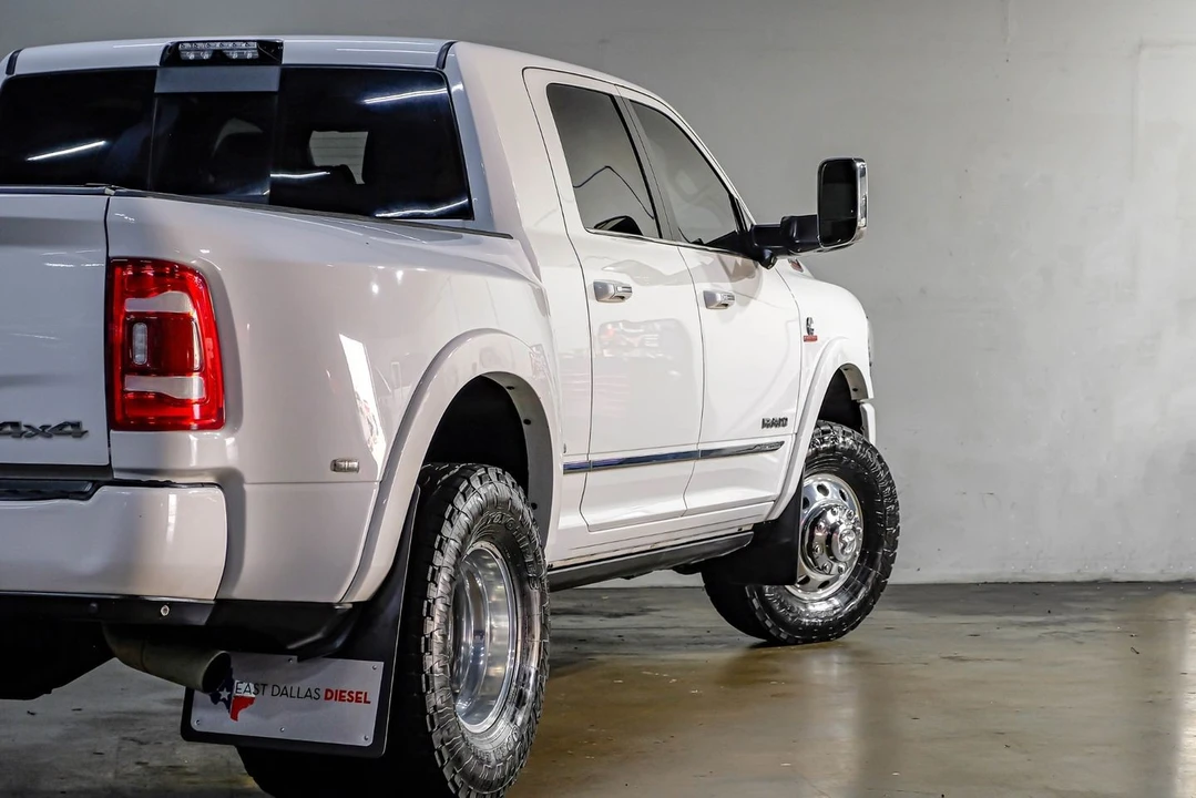2020 Ram 3500 - Image 14 of 31