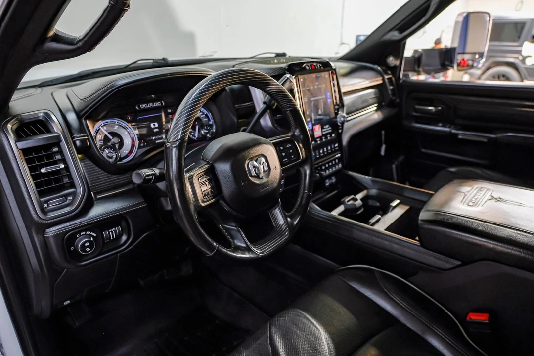 2020 Ram 3500 - Image 3 of 31