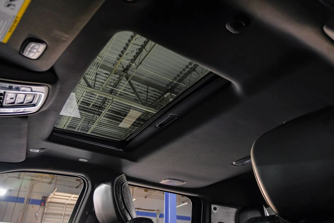 2020 Ram 3500 - Image 5 of 31