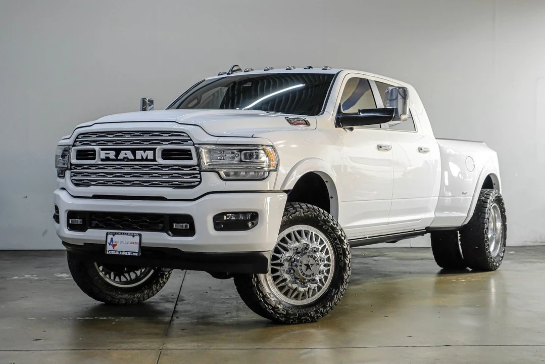 2020 Ram 3500 - Image 7 of 12