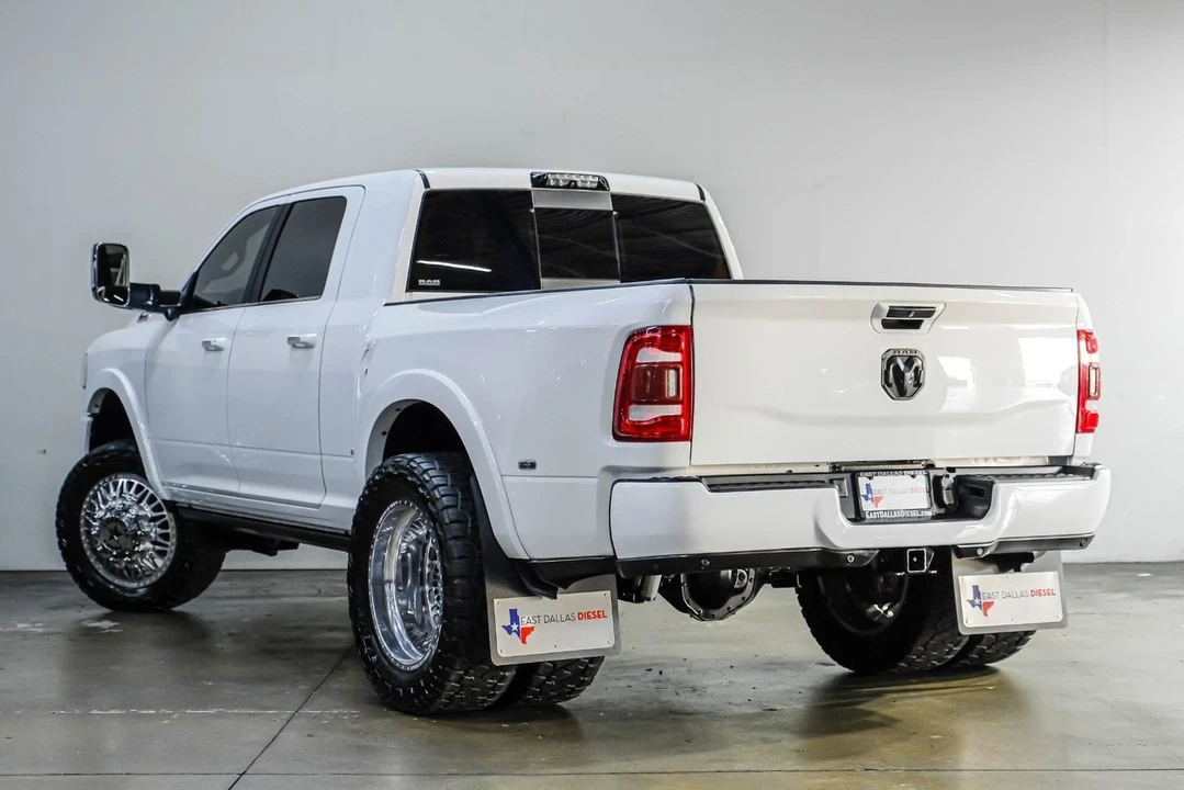 2020 Ram 3500 - Image 15 of 21