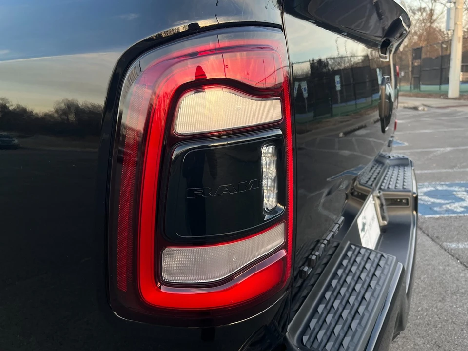 2020 Ram 3500 - Image 16 of 21