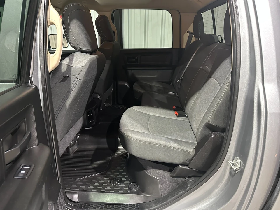 2020 Ram 3500 - Image 12 of 21