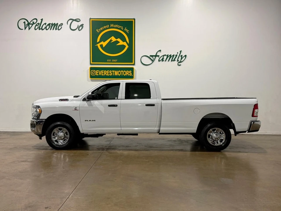2020 Ram 3500 - Image 5 of 12