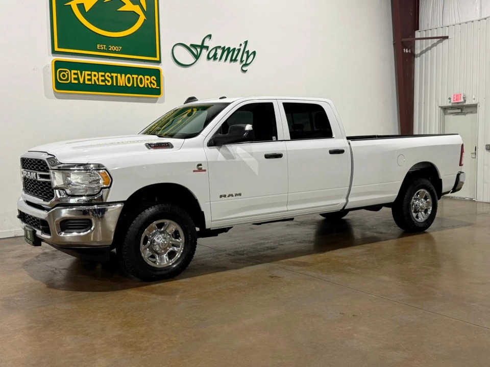 2020 Ram 3500 - Image 3 of 12