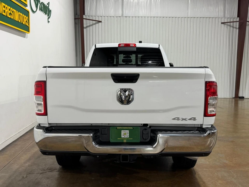 2020 Ram 3500 - Image 7 of 12