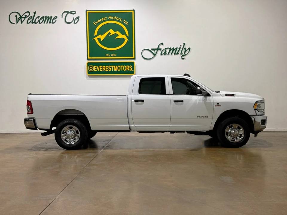 2020 Ram 3500 - Image 2 of 12