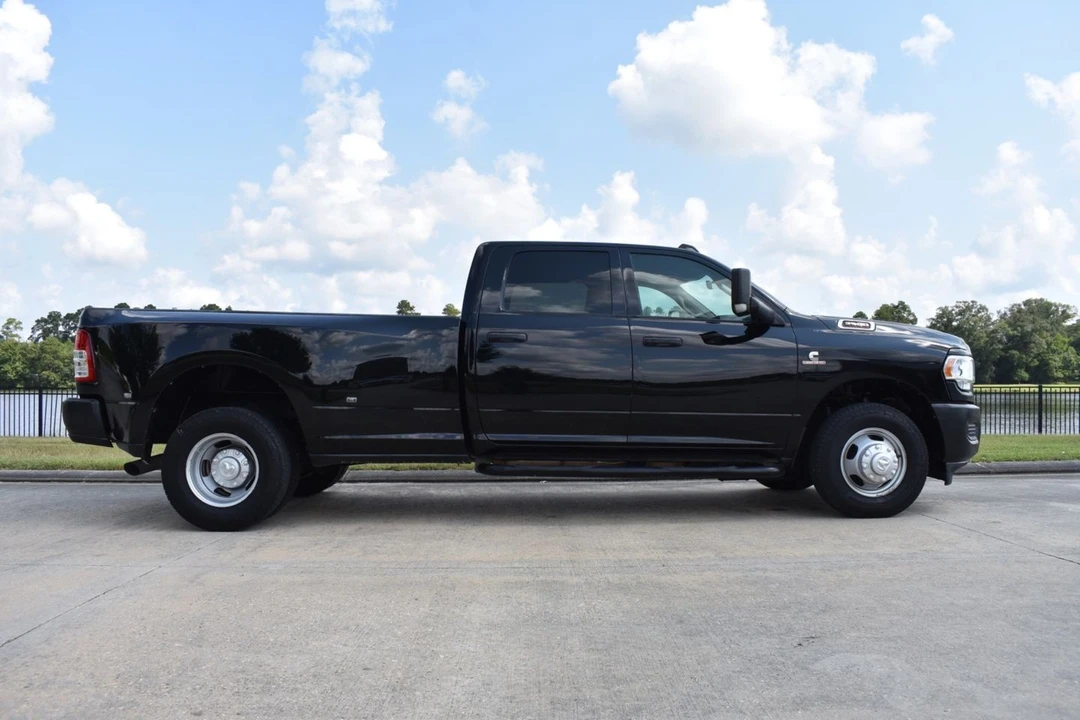 2020 Ram 3500 - Image 3 of 22