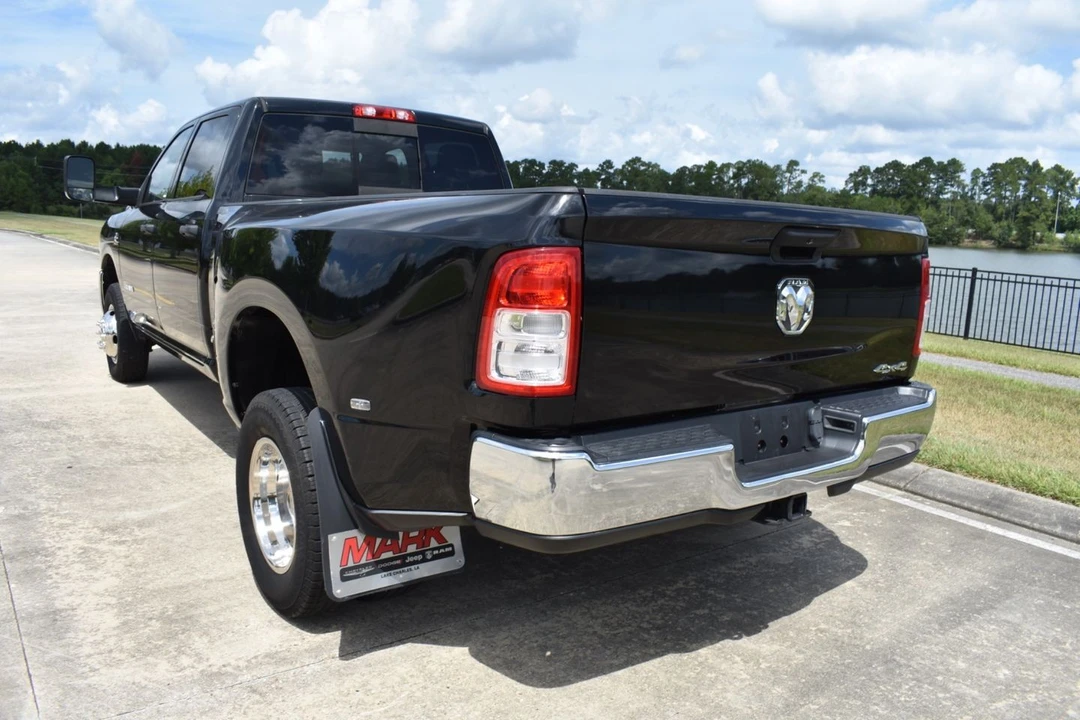 2020 Ram 3500 - Image 8 of 21