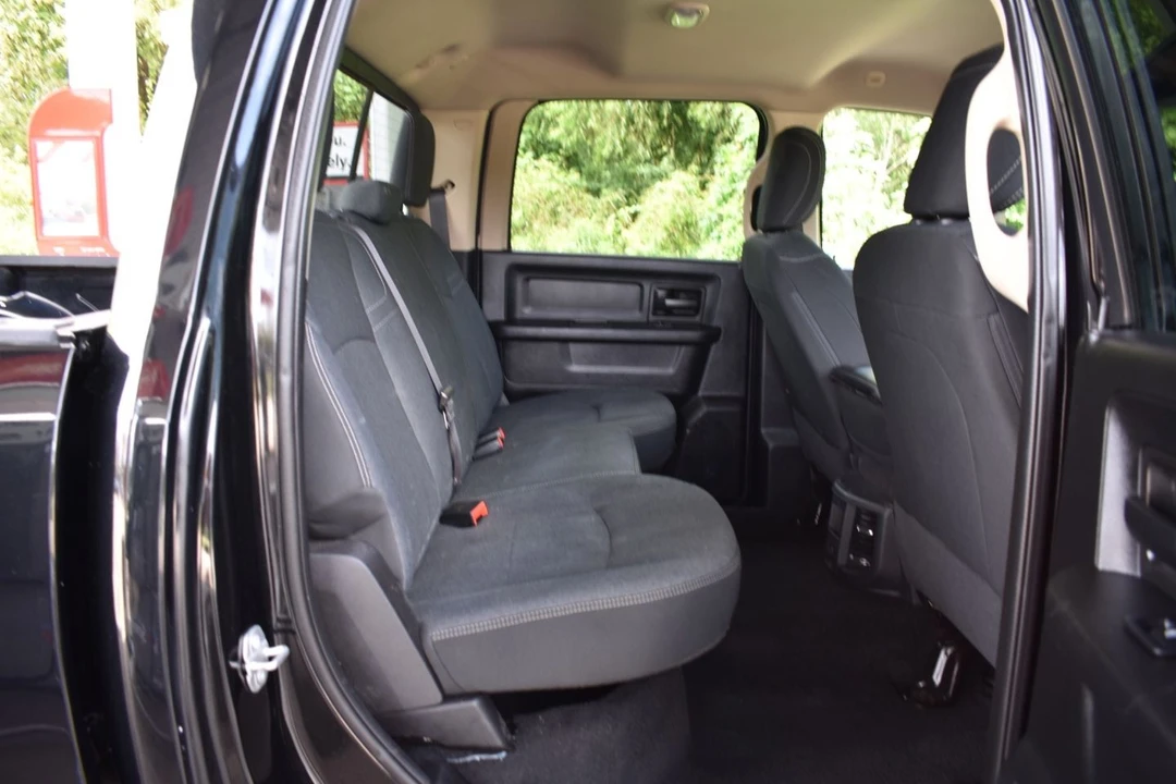 2020 Ram 3500 - Image 15 of 21