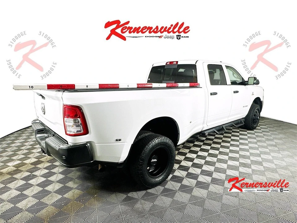 2020 Ram 3500 - Image 7 of 21