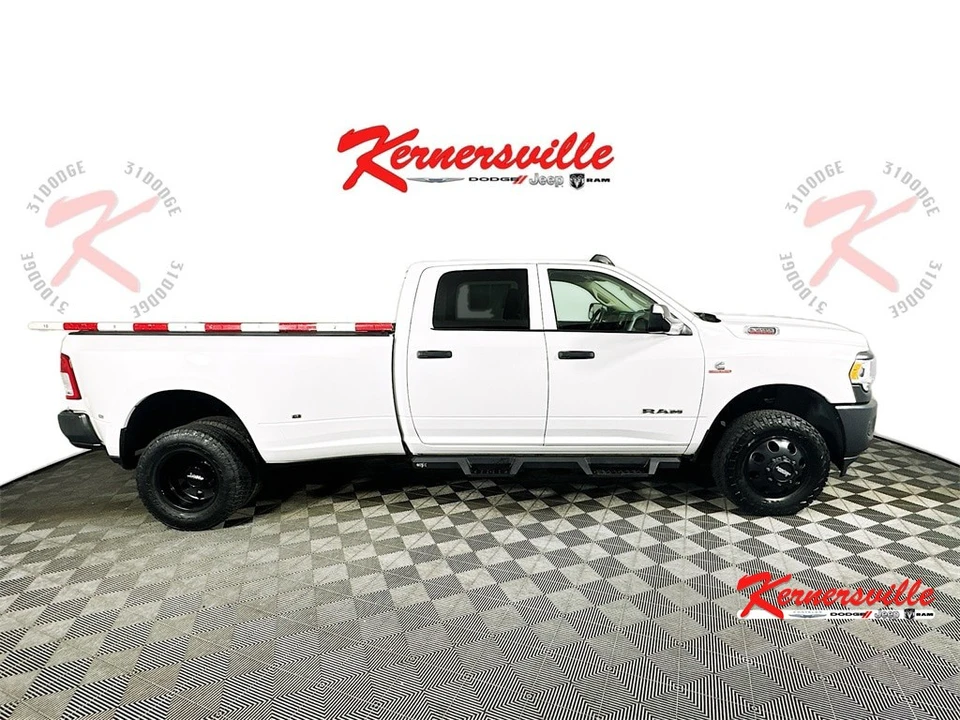 2020 Ram 3500 - Image 8 of 21