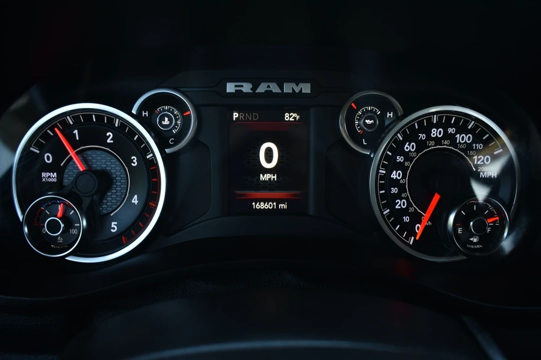 2020 Ram 3500 - Image 12 of 21