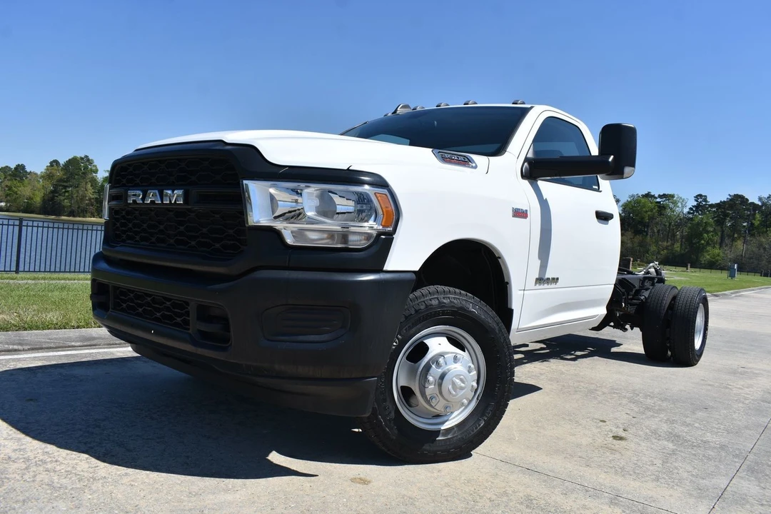 2020 Ram 3500 - Image 11 of 22