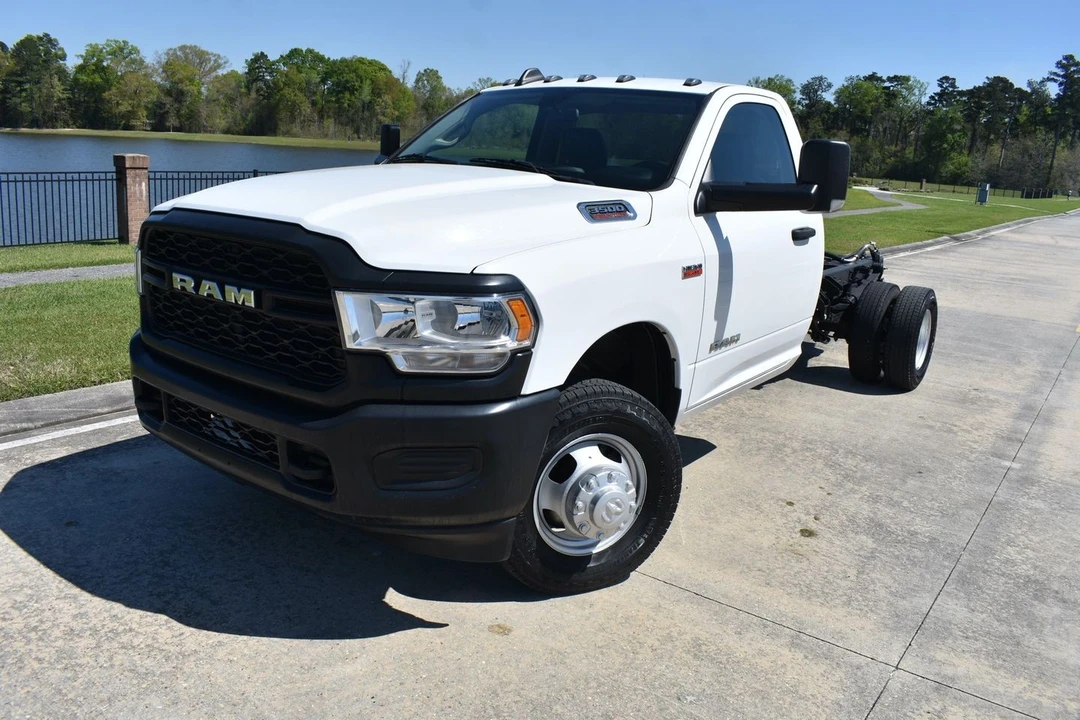 2020 Ram 3500 - Image 10 of 22