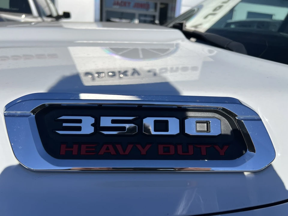 2020 Ram 3500 - Image 7 of 12