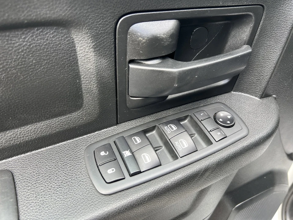 2020 Ram 3500 - Image 15 of 21